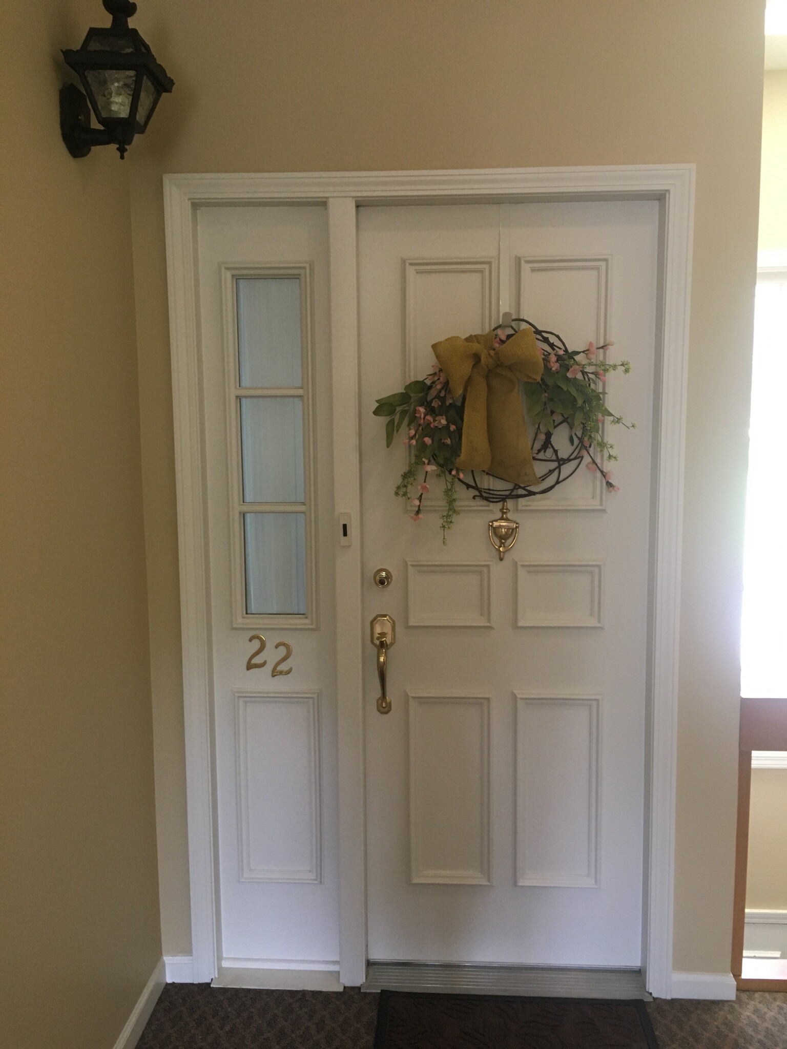 Front door - 22 Williamsburg Cir