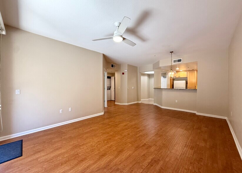 Building Photo - 1390 Saddle Rack St