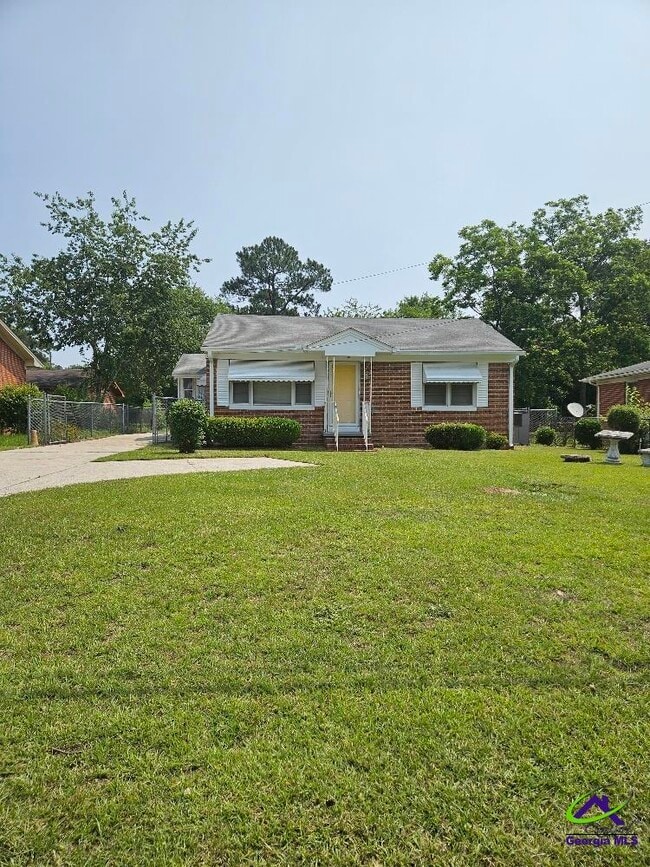 Primary Photo - 2995 Laney Ave