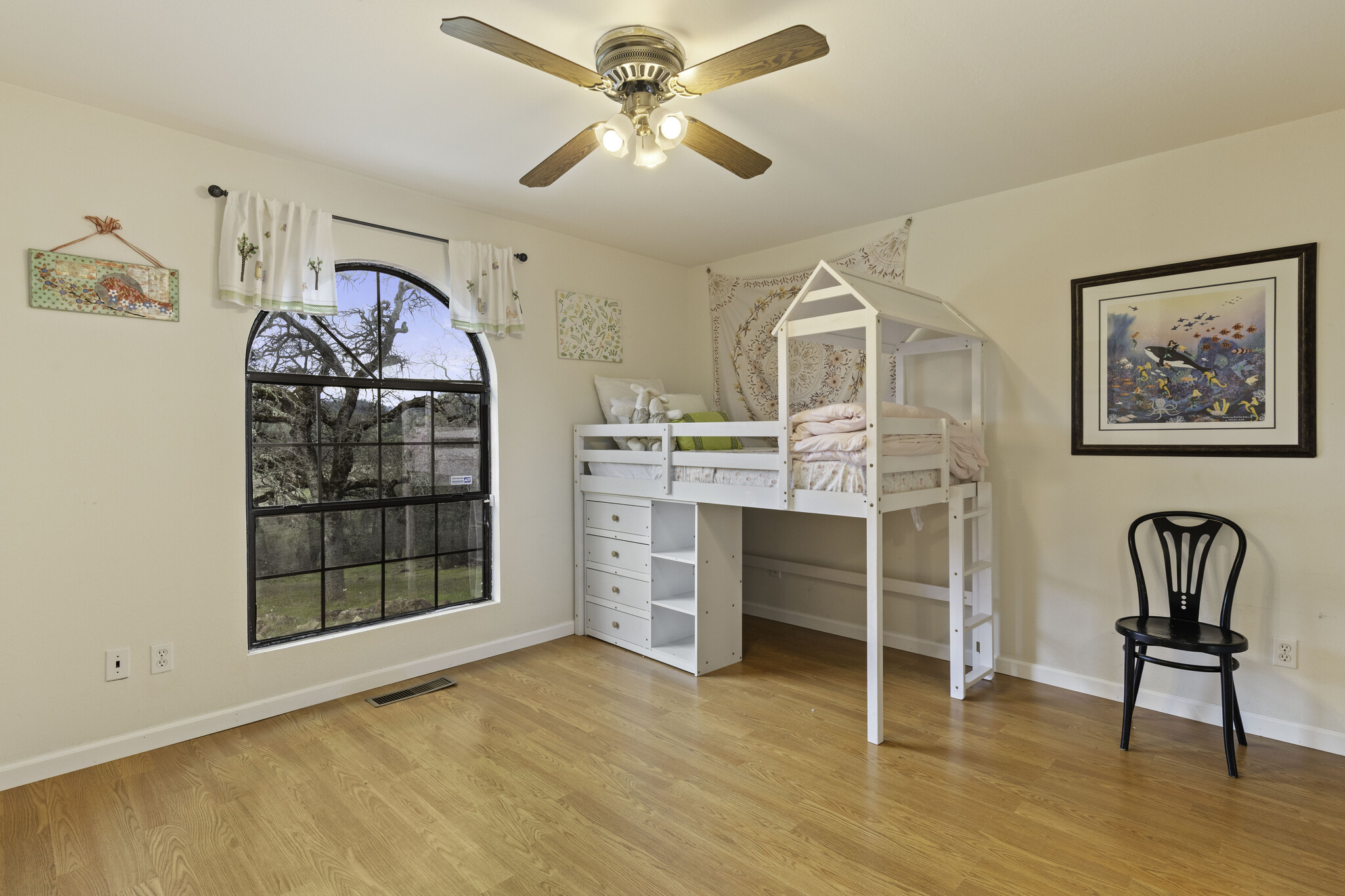 Building Photo - 14506 Spruce Grove Rd