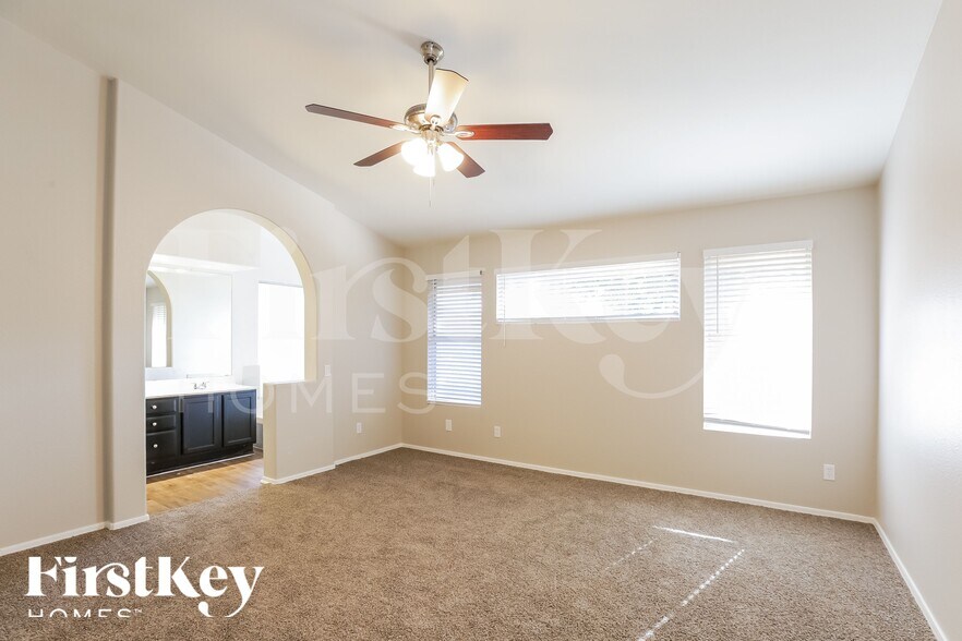 Building Photo - 11317 W Citrus Grove Way