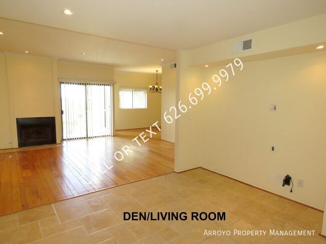 Building Photo - 617 Cabrillo Villas