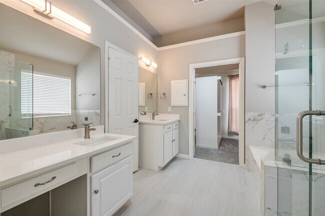 Building Photo - 4524 Burnhill Dr