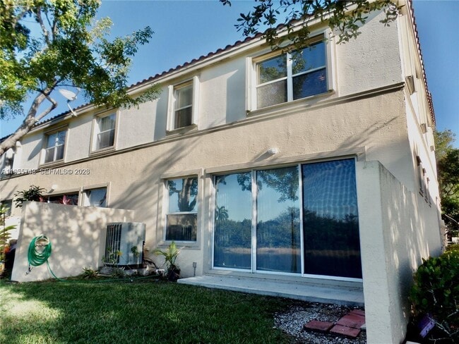 Building Photo - 4744 SW 165th Ave