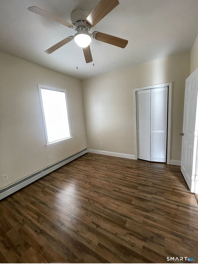 Building Photo - 45 Bassett St