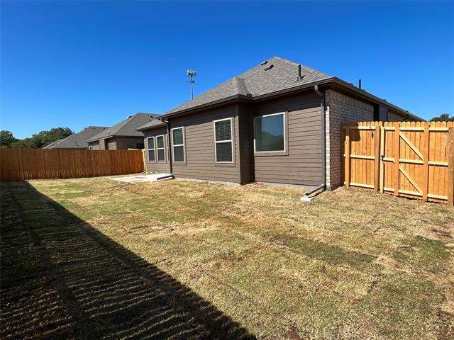 Building Photo - 649 Comal Dr