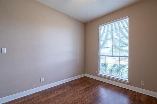 Building Photo - 6309 Essex Ln