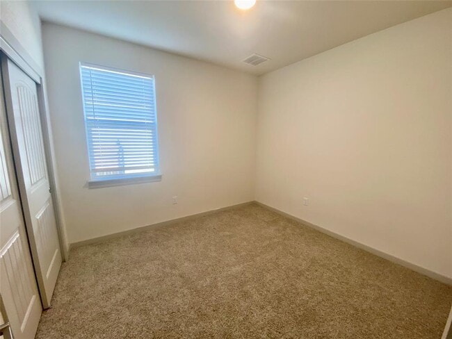 Building Photo - 3117 Bragg Pl