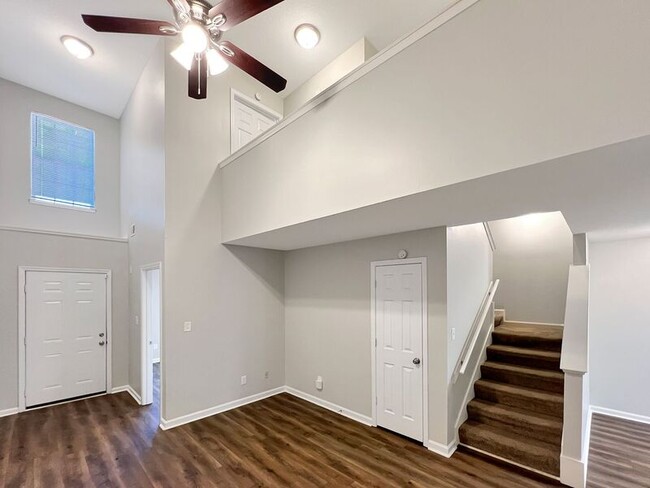 Building Photo - 3912 Santa Fe Loop