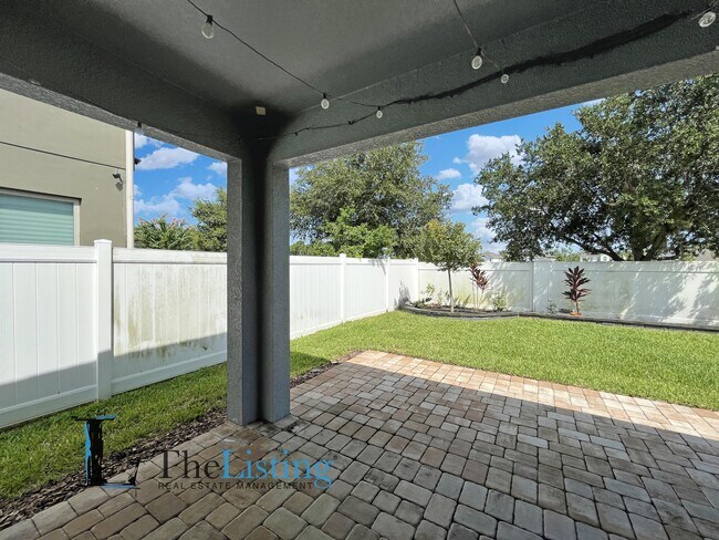 Building Photo - 14359 Shocklach Dr