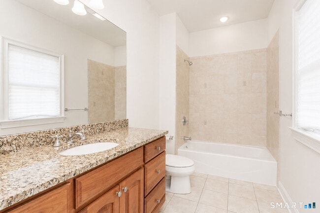 Building Photo - 55 Southport Ridge