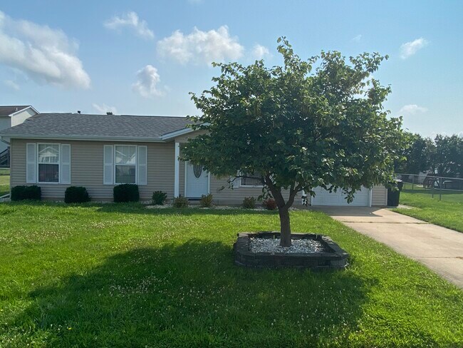 Primary Photo - 662 Loch Carron Dr