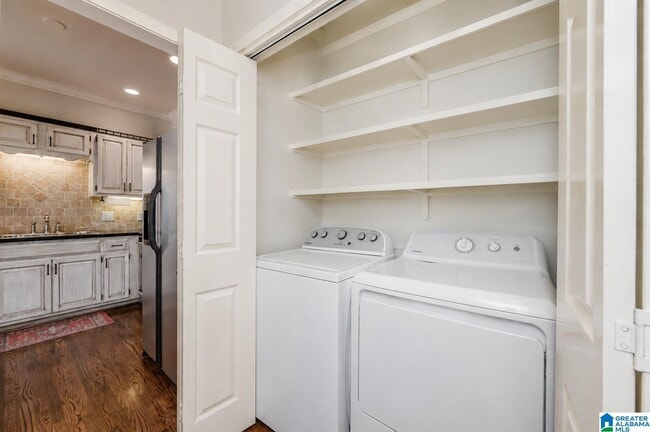 Building Photo - 3036 Old Stone Dr
