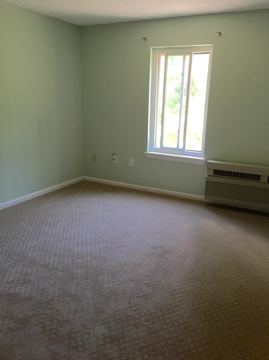 Building Photo - 175 Mill Pond Rd