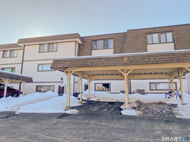 Building Photo - 29 Salmon Run