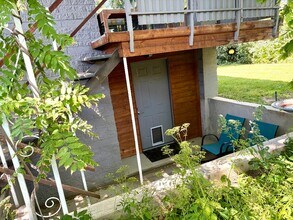Building Photo - 5581 S Somerset Way