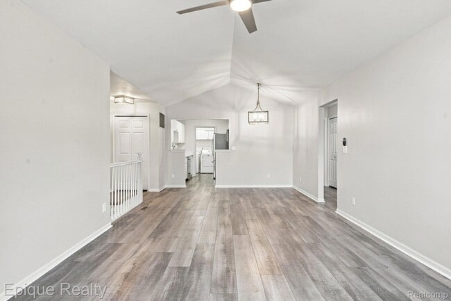 Building Photo - 3575 Tremonte Cir