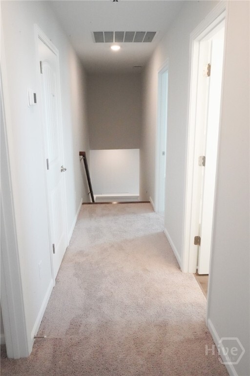 Building Photo - 142 Brookline Dr