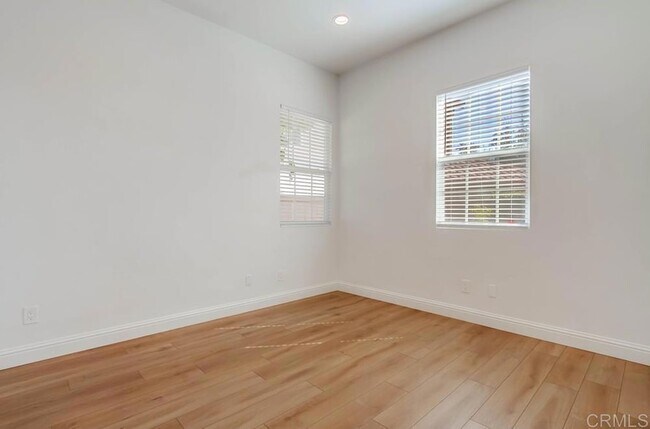Building Photo - 774 Glenhart Pl
