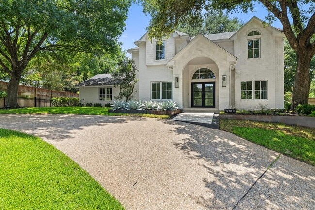 Building Photo - 5700 Carry Back Ln