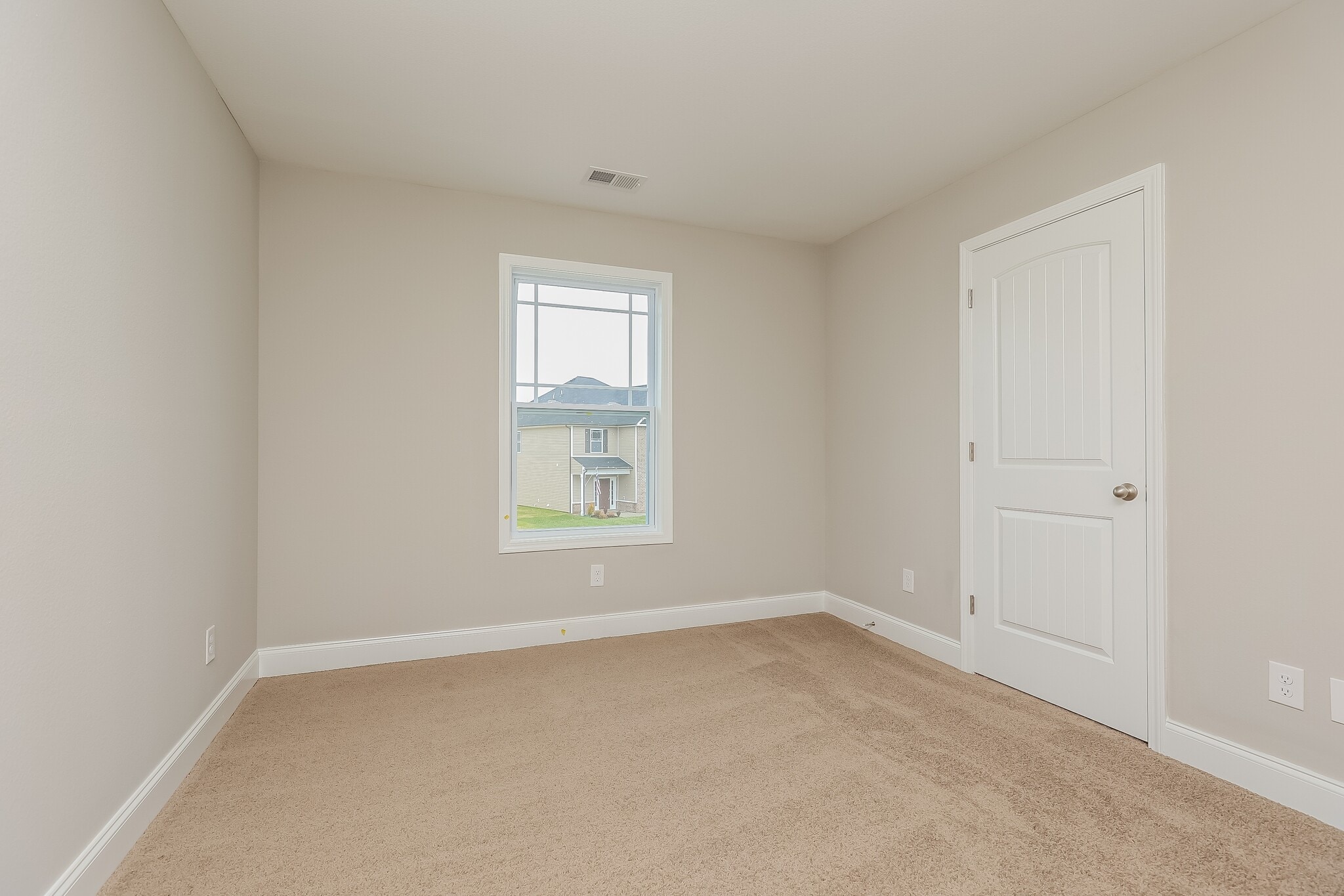 Building Photo - 1156 Black Oak Cir