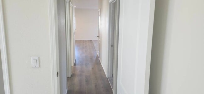 Building Photo - 5510 Clark Rd