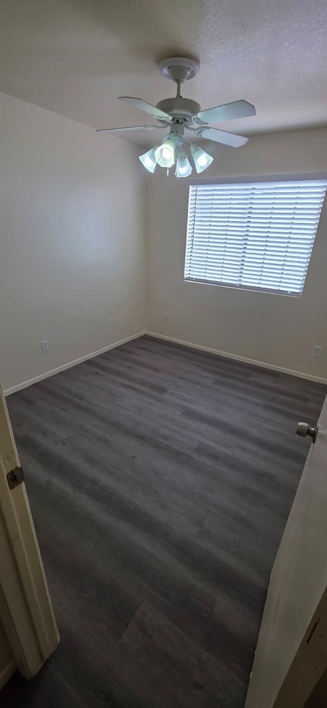Building Photo - 1844 S Monterey Dr