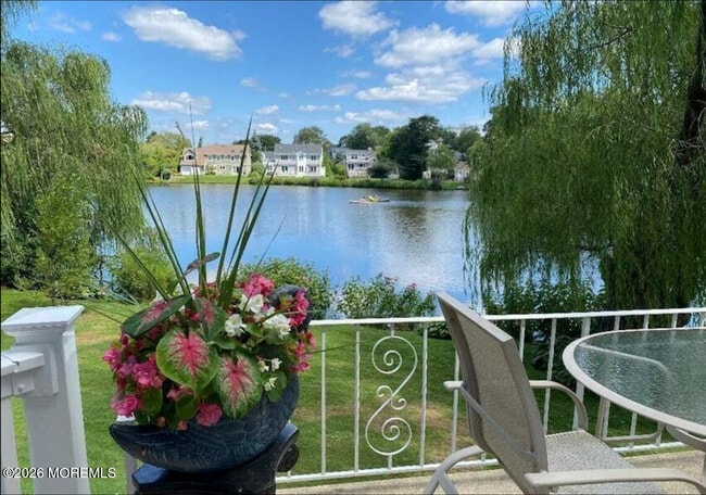 Building Photo - 400 Ocean Rd