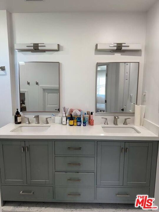 Building Photo - 28659 Vista Madera