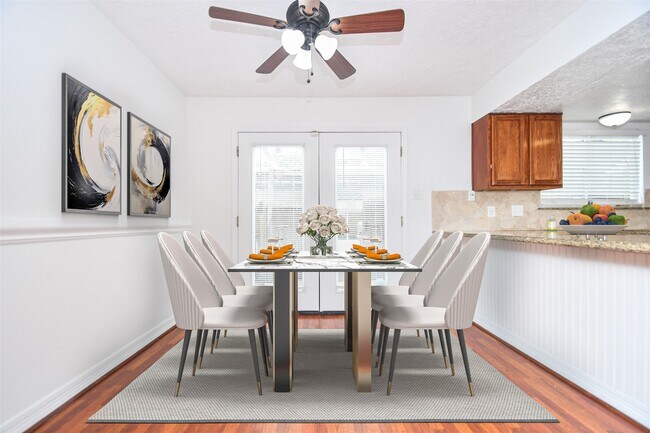 Building Photo - 10018 Knoboak Dr