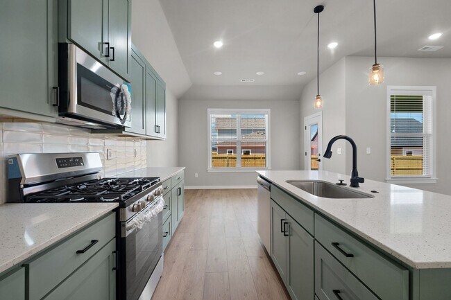Building Photo - Live New in Bentonville | 3BR Beauty with ...