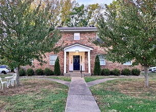 Building Photo - 3206 Orchard Manor Cir