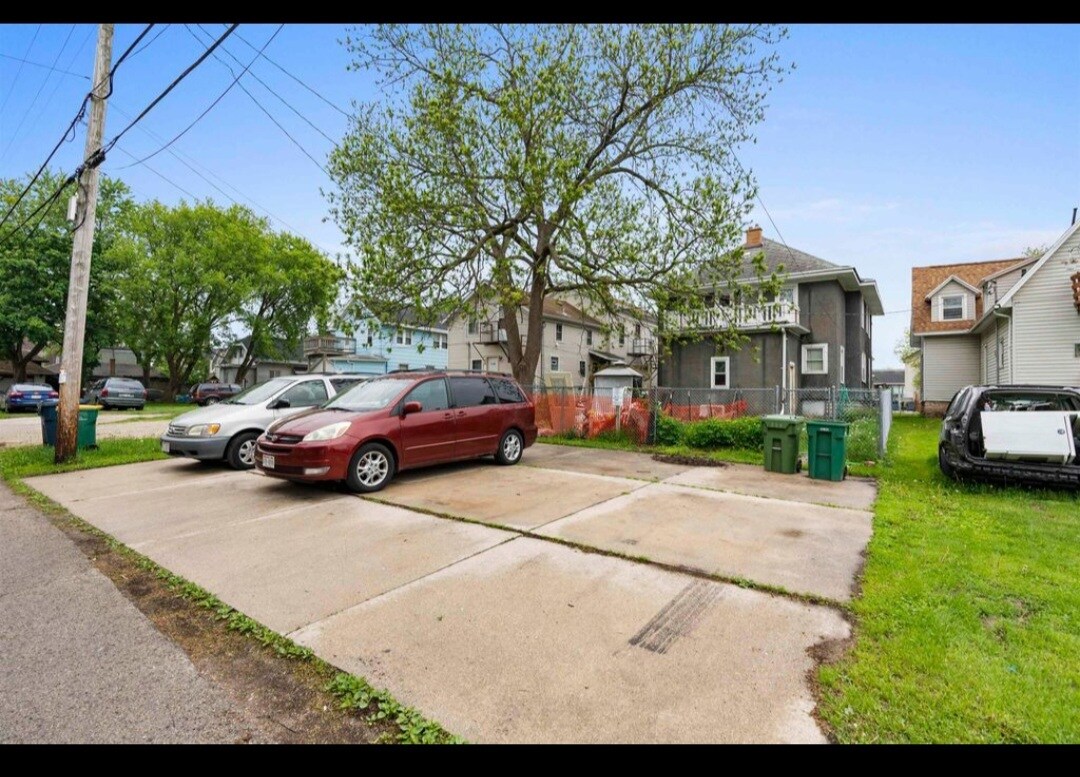 Building Photo - 93 Harrison Pl