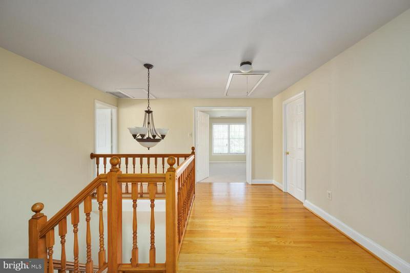 Building Photo - 2725 Oldewood Dr