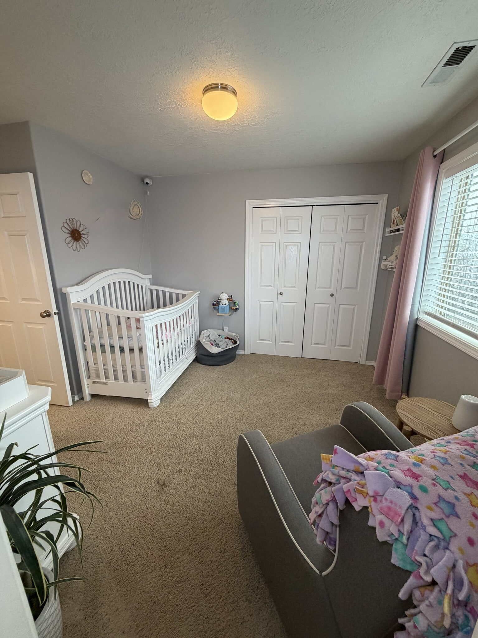 Building Photo - 7396 Pineview St NE