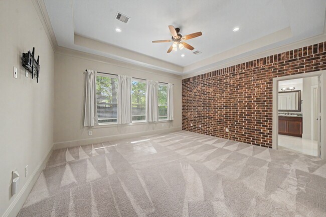 Building Photo - 31032 Sunfall Trail Ln