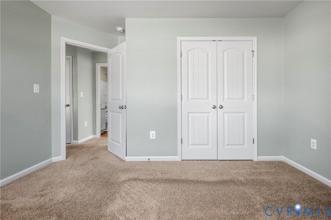 Building Photo - 2854 Meadowview Blvd