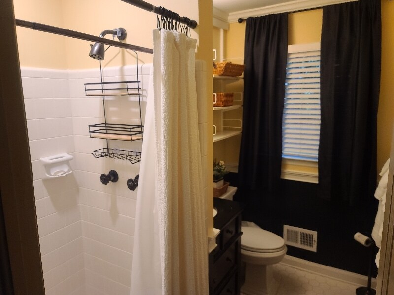 Building Photo - 6735 River Springs Ct NW