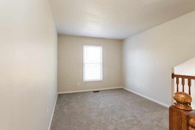 Building Photo - 2025 Santuomo Ave