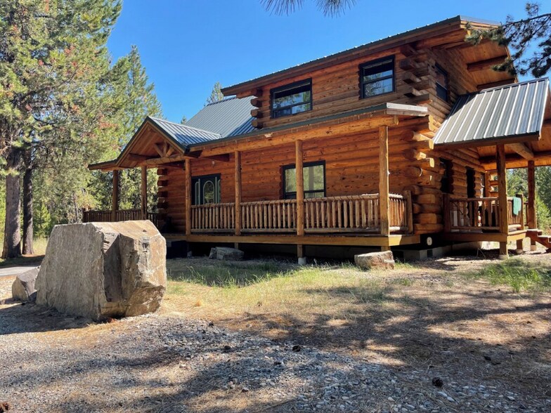 Building Photo - 619 Loon Connector Rd