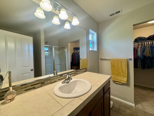 Building Photo - Refined Living in Lake Stevens | 3 Bedroom...
