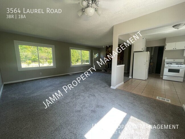 Building Photo - 3-Bedroom Single Family Ranch style home i...