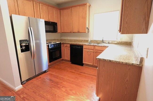 Building Photo - 217 Mountain View St