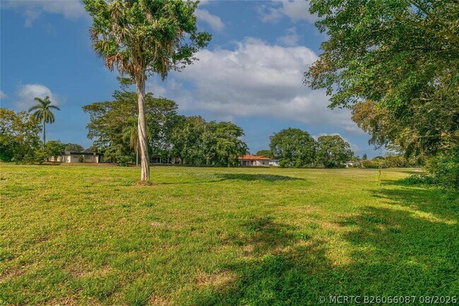 Building Photo - 4408 Woodland Cir