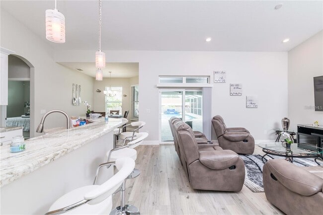 Building Photo - 5816 Little River Dr