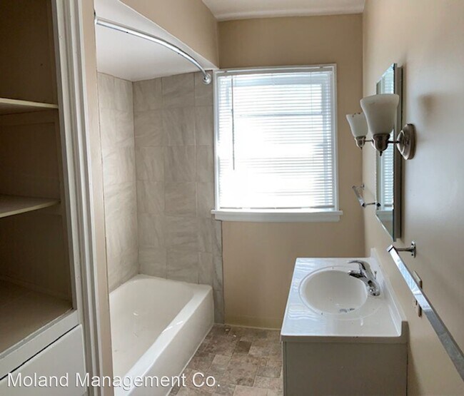 Building Photo - 3 br, 2 bath House - 1021 W. 29th
