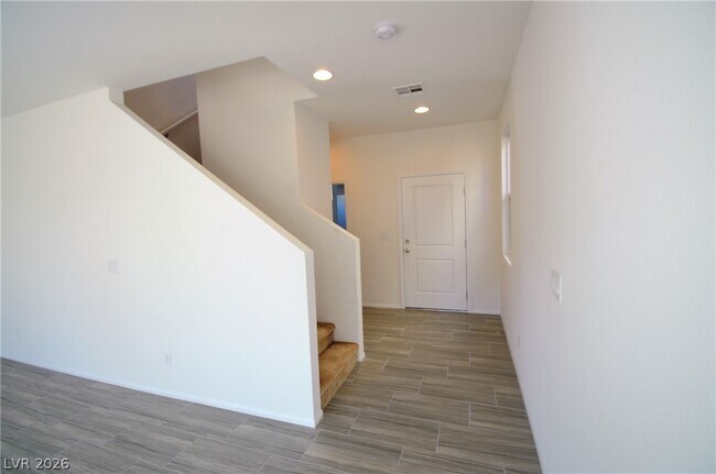 Building Photo - 5708 Wishing Coin Ct