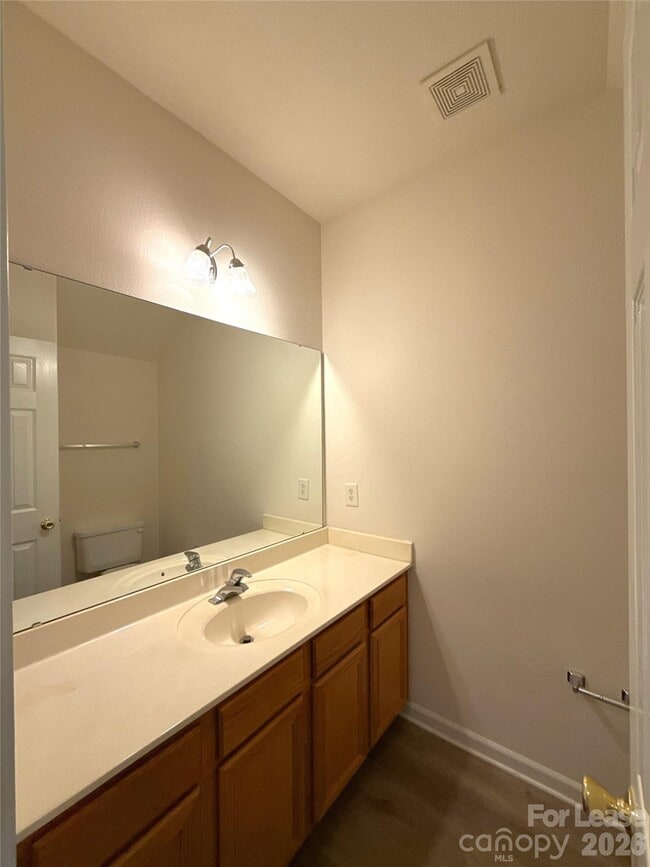 Building Photo - 4606 Kingsland Ct
