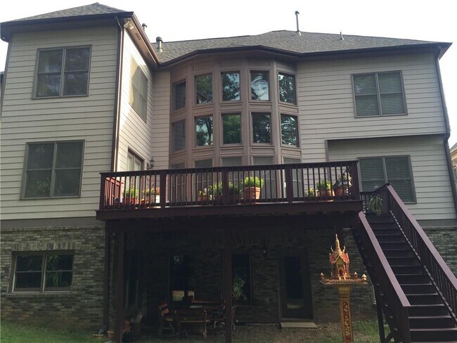 Building Photo - 9858 Talisman Dr
