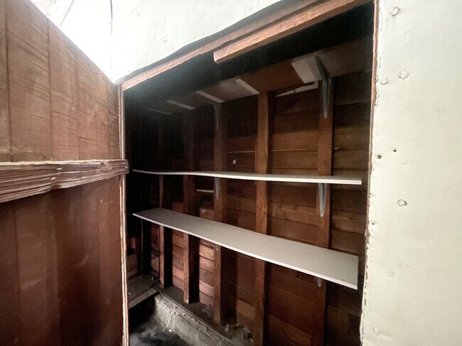 Building Photo - 3427 Broderick St